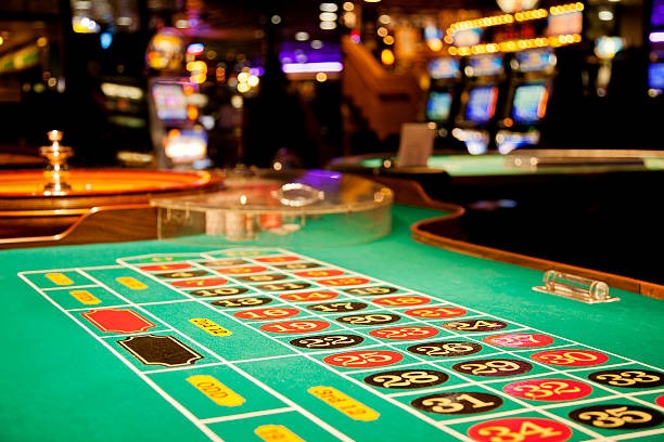 Joker Gaming roulette wheel with live dealer and bet-placement options visible